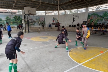 اتحاد الكرة ينظم يوما ترفيهيا لأطفال مركز براعم العنقاء