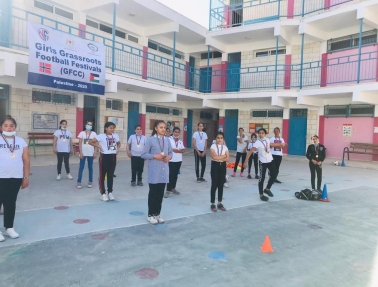 اتحاد كرة القدم يُنهي مهرجانات البراعم التي تقام في مدارس "الأونروا"