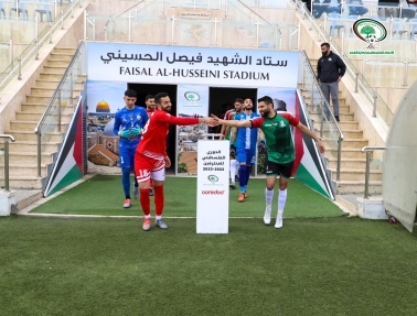 المكبر يتفوق بثلاثية على البيرة في المحترفين وينفرد بالصدارة