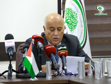 الرجوب: نستنكر ثقافة غضّ الطرف عن الاعتداءات المتكررة بحقّ لاعبينا ومنشآتنا الرياضية