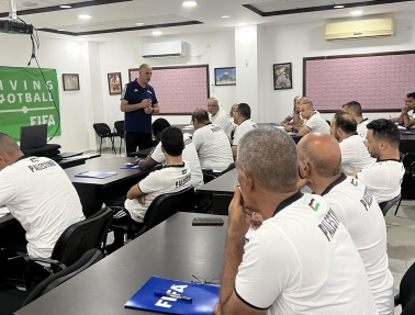 اختتام الدورة الدولية لمقيمي الحكام