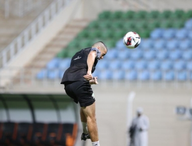 الفدائي يواصل تدريباته في عمان وخمسة لاعبين يلتحقون بالبعثة