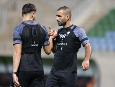 الفدائي يواصل تدريباته في عمان وخمسة لاعبين يلتحقون بالبعثة