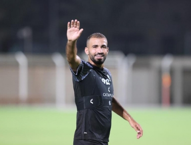 الفدائي يواصل تدريباته في عمان وخمسة لاعبين يلتحقون بالبعثة