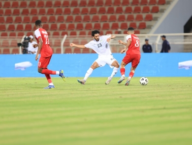 الفدائي يتعثر وديا أمام عُمان