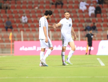 الفدائي يتعثر وديا أمام عُمان