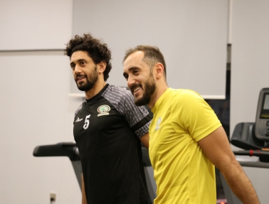 بعثة المنتخب الوطني تصل فيتنام.. وغياب أبو وردة والدباغ وشحادة