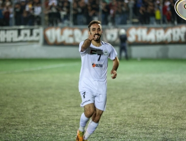 (صور)- شباب الخليل يحسم ديربي المدينة لصالحه بهدفين نظيفين