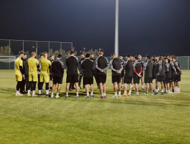 الفدائي يختتم معسكره بالسعودية ويحط الرحال في قطر