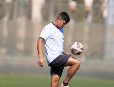 صور- منتخبنا الوطني يختتم معسكر الأردن ويسافر إلى ماليزيا