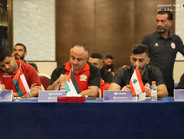 فدائي الناشئين بالزي الأحمر أمام البحرين... وبالأبيض في موقعة سوريا