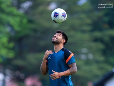 صور- الفدائي يباشر تدريباته في ماليزيا تحضيرا لملاقاة الأردن بتصفيات المونديال 