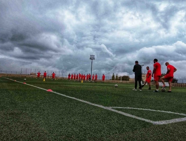 تواصل فعاليات دورة مدربي كرة القدم للمستوى الثالث في أكاديمية بلاتر