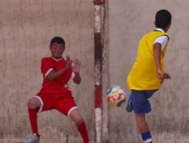 بطولة الأمل.. خدمات جباليا يكتسح أهلي بيت حانون بسداسية.. وخدمات النصيرات يتفوق بخماسية على شباب معن