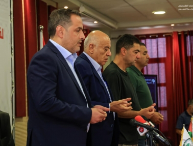 اتحاد الكرة يجتمع بالأندية ويقررون استئناف النشاط الرياضي بـ"كأس الألف شهيد"&nbsp;