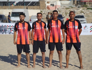 فوزان لغزة الرياضي واتحاد الشجاعية في افتتاح البطولة السابعة لكرة القدم الشاطئية&nbsp;