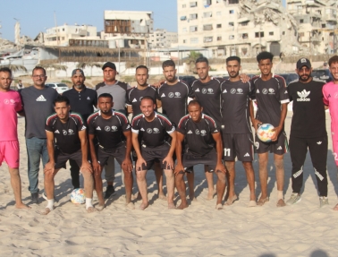 الصداقة يتوج بكأس البطولة السابعة لكرة القدم الشاطئية&nbsp;بفوزه على نماء