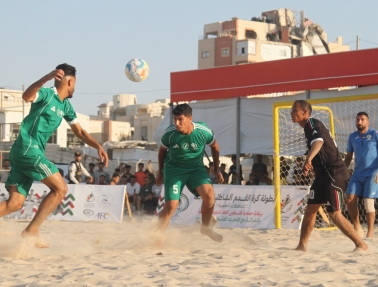 الصداقة يتوج بكأس البطولة السابعة لكرة القدم الشاطئية&nbsp;بفوزه على نماء