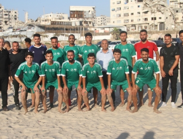 الصداقة يتوج بكأس البطولة السابعة لكرة القدم الشاطئية&nbsp;بفوزه على نماء