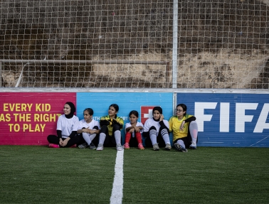 بدء تشغيل ملعبين جديدين في مراح رباح وقوصين ضمن مبادرة FIFA Arena