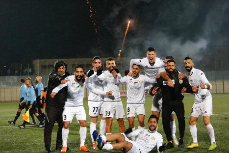 حصاد الدوري الفلسطيني: شباب الخليل يحسم لقاء الديربي وبلاطة يتفوق بصعوبة على المكبر