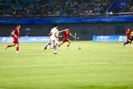 (صور)- منتخبنا الوطني الأولمبي يتأهل لدور الستة عشر من الآسياد