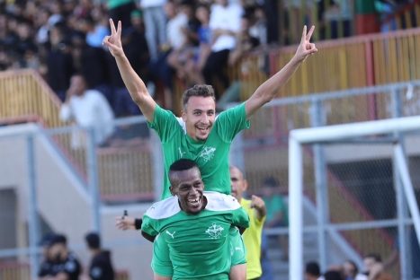 خدمات رفح يرتقي لصدارة "الممتازة" بانتصار على أهلي غزة.. وشباب خانيونس يحقق فوزه الأول