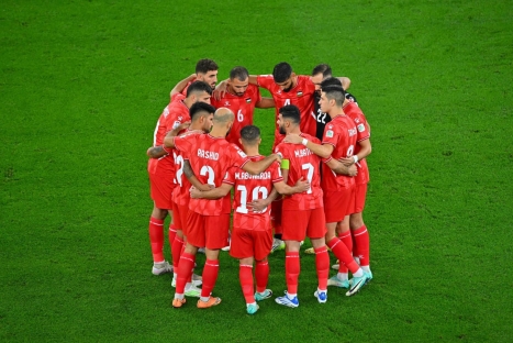 خطوة واحدة تفصل الفدائي عن التأهل التاريخي