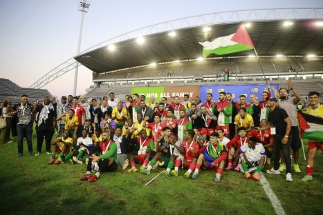 (صور)- "فدائي المحليين" يتوج بكأس الحرية في جنوب أفريقيا