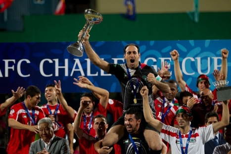 في مثل هذا اليوم.. الفدائي يتوج بكأس التحدي ويتأهل إلى كأس آسيا للمرة الأولى