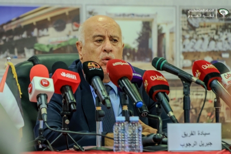 الرجوب يعقد مؤتمراً صحفياً الثلاثاء لبحث قرارات &ldquo;فيفا&rdquo; بشأن الانتهاكات الإسرائيلية بحق الرياضة الفلسطينية