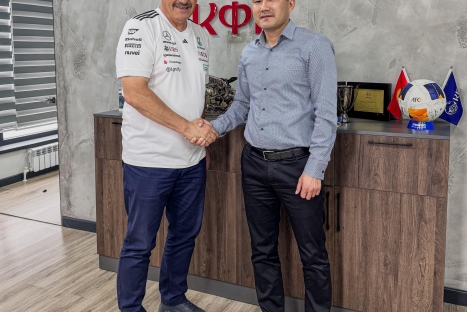 الجعبري يلتقي الأمين العام للاتحاد القرغيزي ويطلعه على أوضاع الرياضة الفلسطينية في ظل انتهاكات الاحتلال