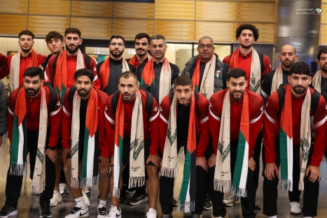 بعثة الفدائي تصل الدوحة استعدادا لمقابلة ليبيا الحاسمة