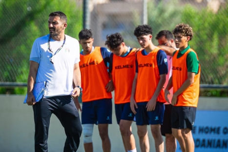 الفدائي للناشئين يفتتح مشواره في بطولة غرب آسيا بمواجهة اليمن