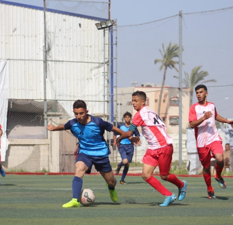 بطولة الأمل.. خدمات جباليا يكتسح أهلي بيت حانون بسداسية.. وخدمات النصيرات يتفوق بخماسية على شباب معن