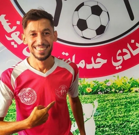 اللاعب محمد السطري