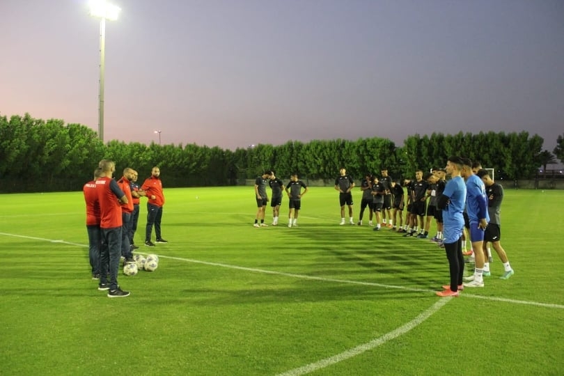 الفدائي الشاب يواصل تحضيراته لافتتاح مبارياته بمواجهة نظيره البحريني يوم غدٍ السبت