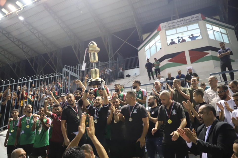 جبل المكبر يتفوق على شباب الخليل ويتوج بلقبه الثالث في كأس الشهيد أبو عمار