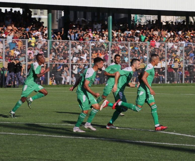 (صور)- خدمات رفح يحسم الديربي مع الشباب بثنائية أمام جماهير مبهرة&nbsp;