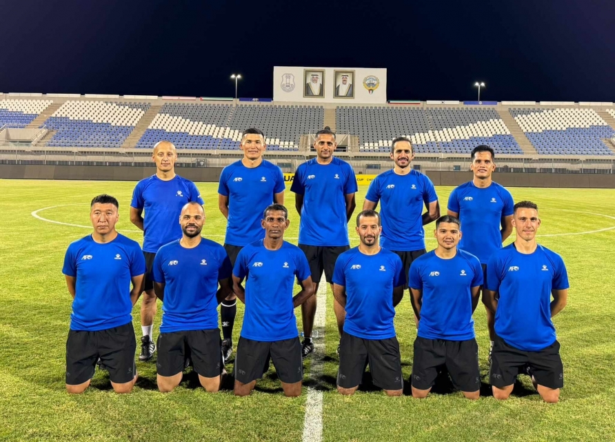 الحكمان "عوفة" و"روما" يصلان الكويت لتحكيم التصفيات المؤهلة لكأس آسيا تحت 20 عاماً