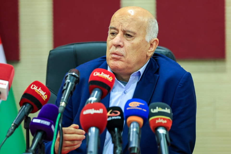 الرجوب: تمسكنا بالملعب البيتي ثابت وندعو المنتخبات للعب في فلسطين