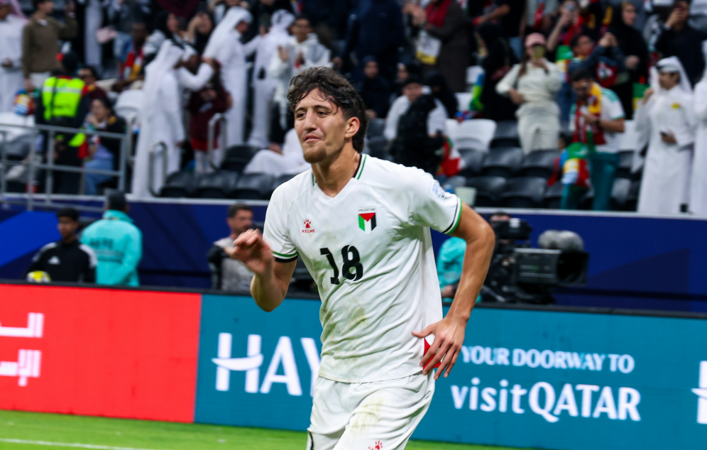 &nbsp; أحمد القاق: لاعب علم الأعصاب الذي اختار أن يتكلم بقدميه