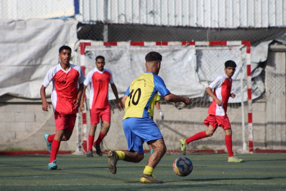 بطولة الأمل.. اكتمال عقد المتأهلين لدور الـ8 في فرع الوسطى والجنوب وتواصل منافسات دور المجموعات لفرع غزة والشمال&nbsp;