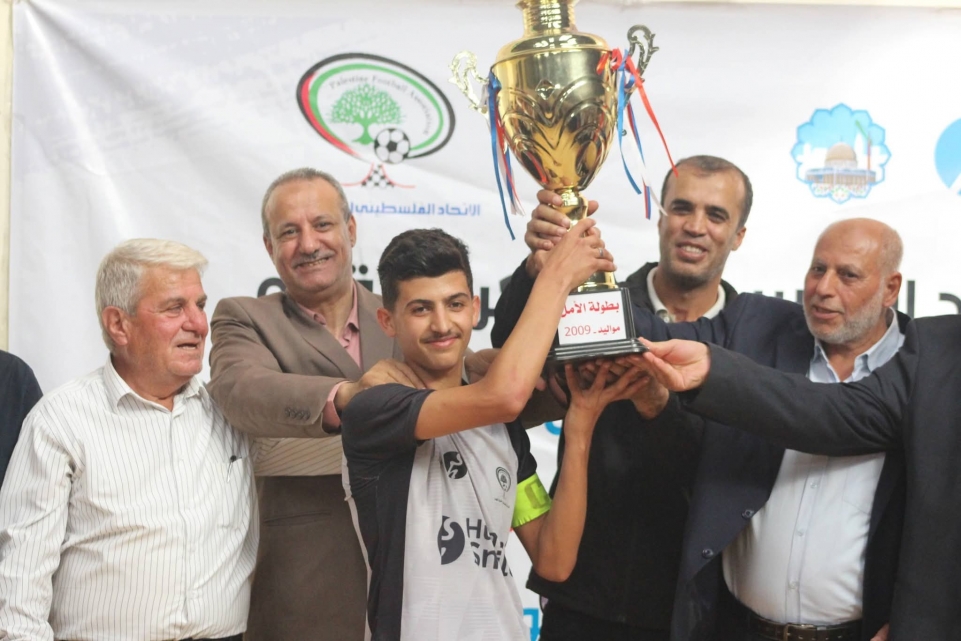 الرباط يتوج بلقب بطولة الأمل لمواليد 2009 بفوزه على غزة الرياضي